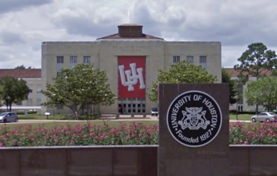UH Parking Nightmare Visitor Says Machete-Wielding Man Jacked Her Spot