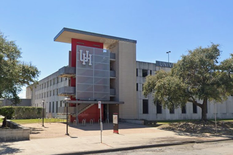 UH Turf Fiasco Could Leave TDECU Stadium Benched This Season