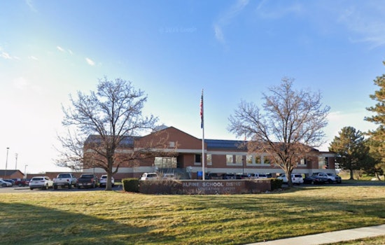 Utah Districts Drop Big Bucks On Pizza, Perks And Plush Blankets