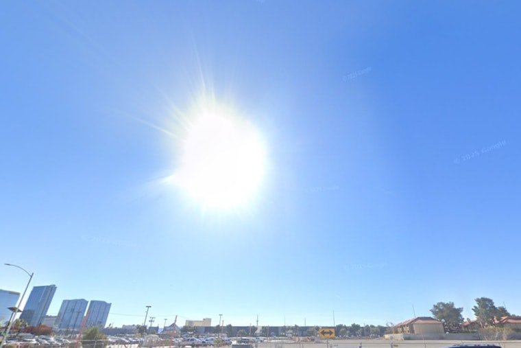 Vegas Set To Sizzle As Triple-Digit Heat Muscles In