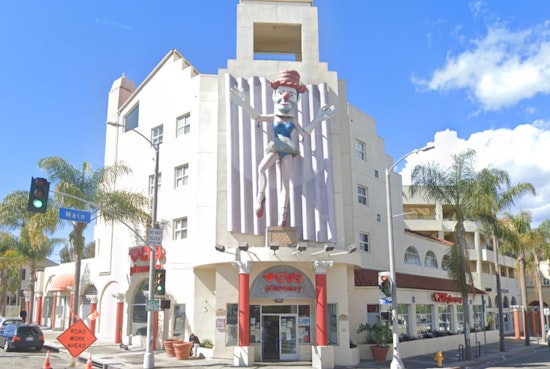 Venice CVS Under Ballerina Clown To Close July 1