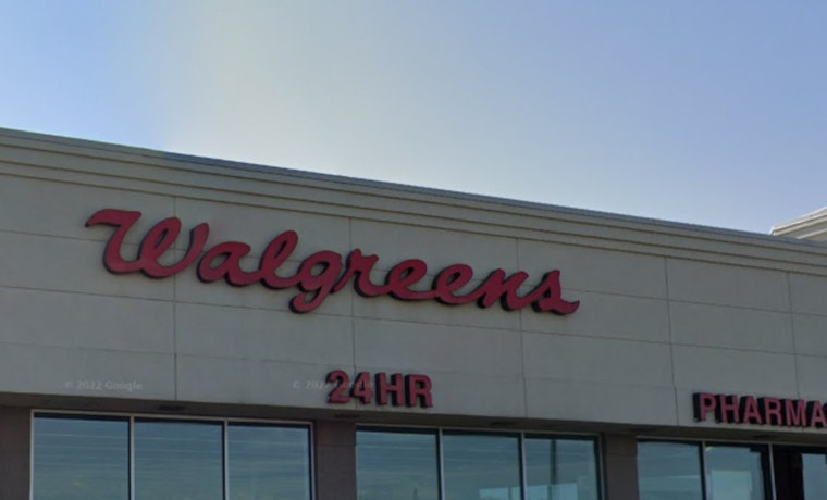 Walgreens Buyout Stokes Fears Over Chicago Pharmacy Access