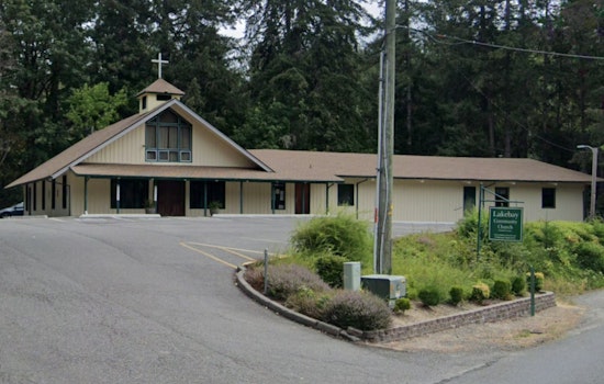 Wandering Black Bear Stirs Up Sunday Calm Near Lakebay Church