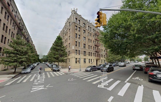Washington Heights Sidewalk Showdown Leaves 3 Shot, Teen Slashed