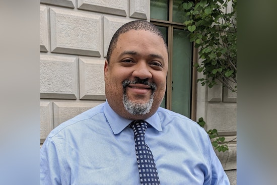 Watchdog Demands Bragg Dig Into Adams Corruption Case After Feds Walk Away