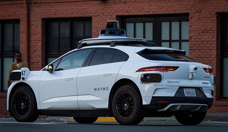 Waymo Robotaxi Blows Red Light on Irving Boulevard as Dallas Drivers Scramble