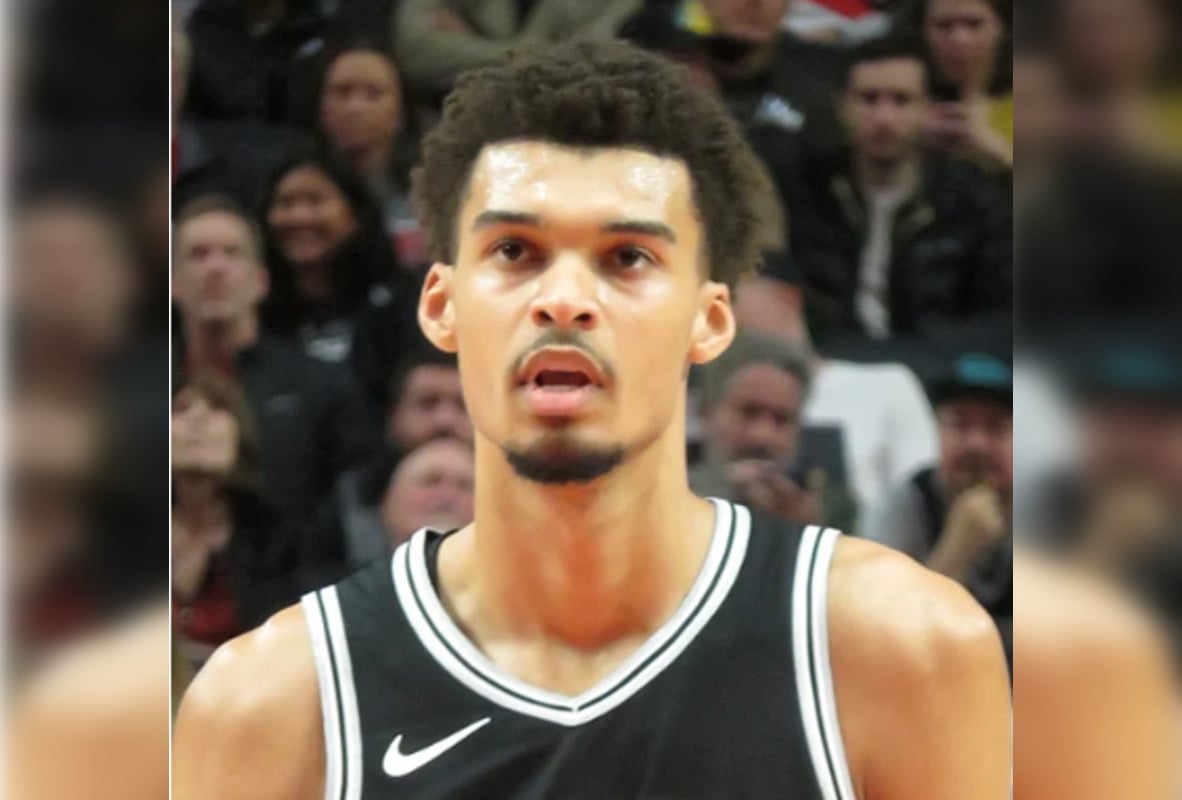 Wembanyama Ejected After Elbowing Naz Reid in Minneapolis
