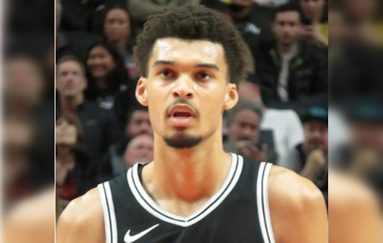 Wembanyama Ejected After Elbowing Naz Reid in Minneapolis