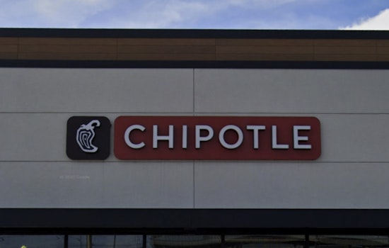 Westside Burrito Blitz: Chipotle Rolls Onto Normandy Boulevard June 2