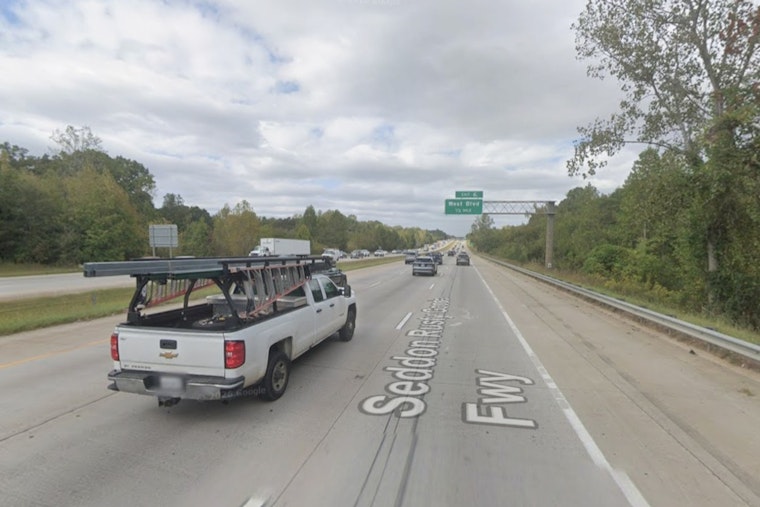 Wild I-485 Dashcam Rollover Rocks West Charlotte Commute