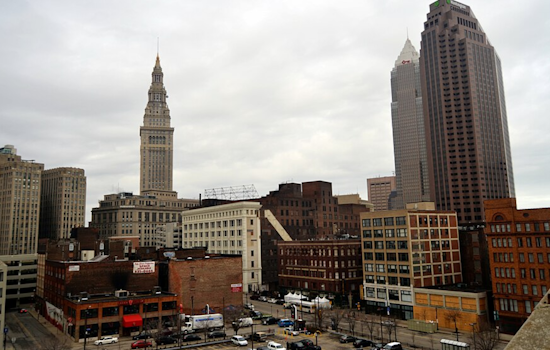 Wind, Waves and Wet Roads Rock Cleveland’s Wednesday Commute