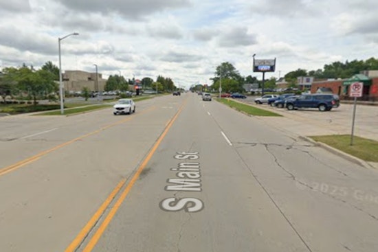 Wingstop Sign Appears On S. Main In West Bend