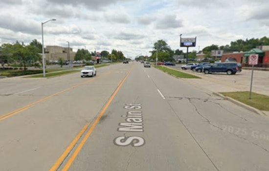 Wingstop Sign Appears On S. Main In West Bend