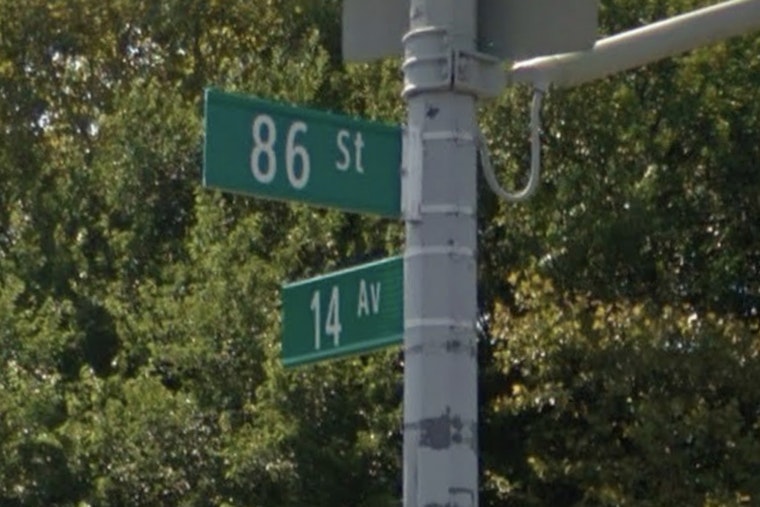 Afternoon Horror At Dyker Beach Park As Two Men Stabbed