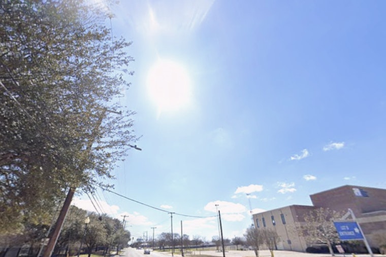 Alamo City Turns Into Windy Sauna As Temps Spike Into 90s