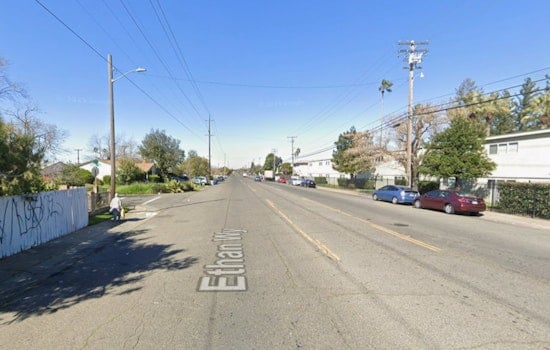 Arden-Arcade Man Found Fatally Stabbed in His Ethan Way Home