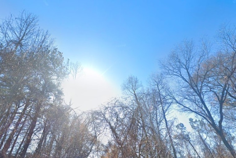 Atlanta Basks In Sun As Code Orange Smog Rolls In Sunday