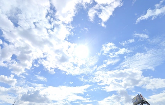 Atlanta Basks In Weekend Sun As Code Orange Hangs Over The City