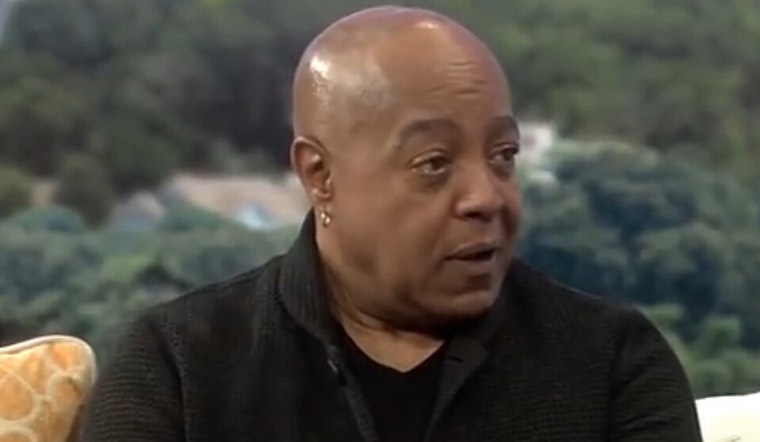 Atlanta Soul Icon Peabo Bryson Rushed To Hospital After Stroke As Family Clams Up