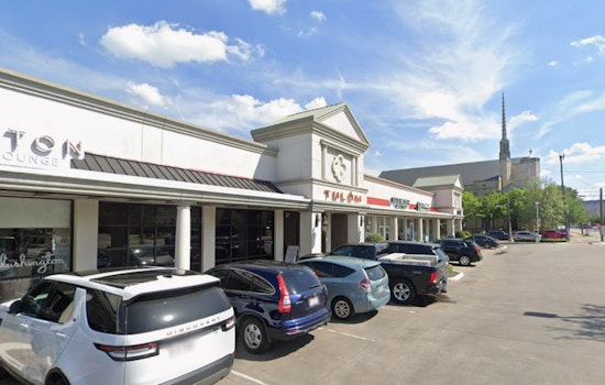 Austin Sushi Hit Slips Into Oak Lawn Strip Mall