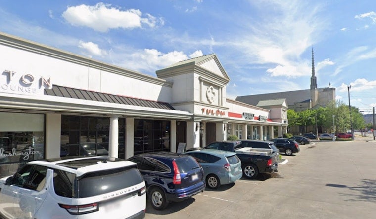 Austin Sushi Hit Slips Into Oak Lawn Strip Mall