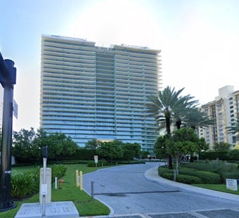 Bal Harbour Sky Palace Snags $24 Million Buyer As Luxury Market Yawns