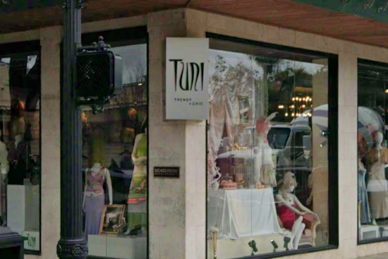 Beloved Park Avenue Boutique Booted in 30 Days for Mystery Chain
