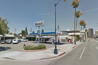 Beverly Hills Gas Station on Wilshire Eyed for 8-Story Tower