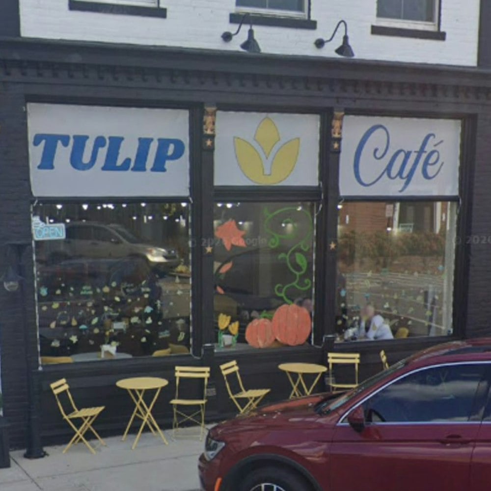 Big-City Buzz: Tulip Cafe Turns Jacksonville’s Square Into a Campus Living Room