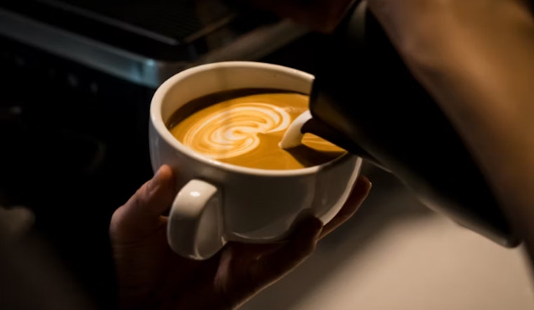 Blanc Nook Café Sneaks Into Waimanu Loft Above Ry's Poke Shack