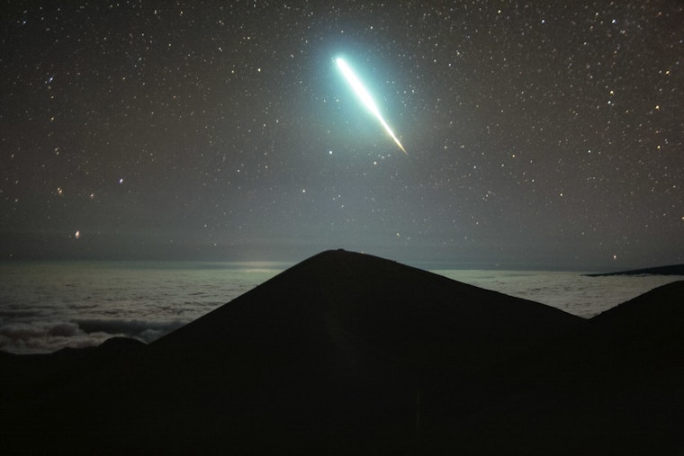 Blazing Green Fireball Jolts Baton Rouge Awake Before Dawn