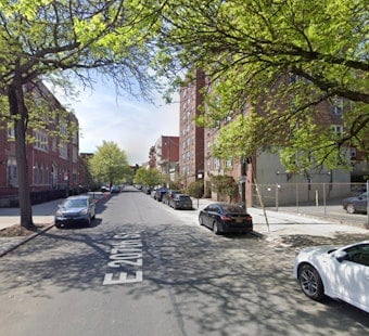 Blood Trail On E. 207th As Trio In Black Vanishes After Norwood Face Slashing