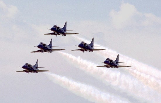 Blue Angels Bail On Chicago Air And Water Show As Thunderbirds Swoop In