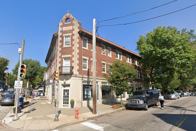 Blue Warbler Lands In Chestnut Hill, Betting Big On Mediterranean Mashup