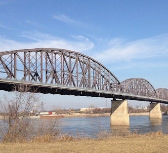 Grim Find Under McKinley Bridge as Crews Haul Body From Mississippi