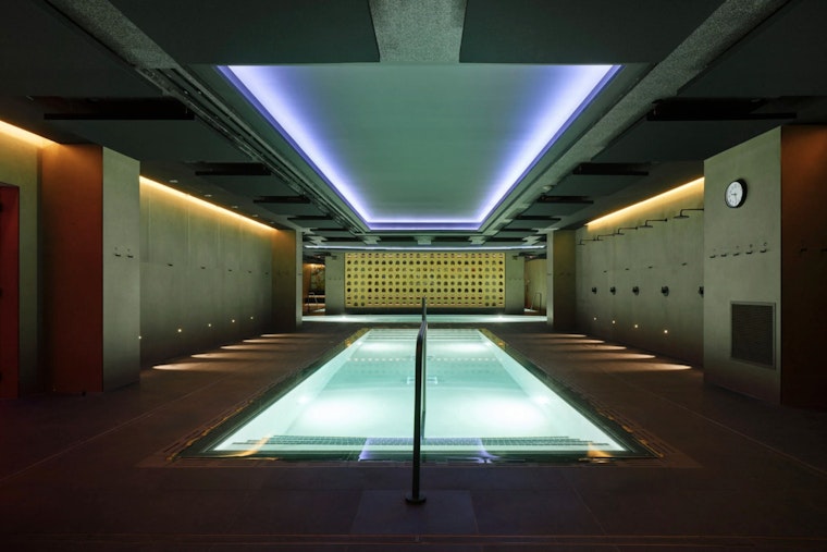 Boerum Hill Mega Sauna Turns Atlantic Avenue Into a Steamy Stage
