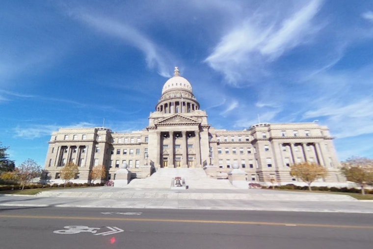 Boise Showdown as Doctor Fights Idaho Abortion Ban Over Life‑Or‑Death Pregnancies