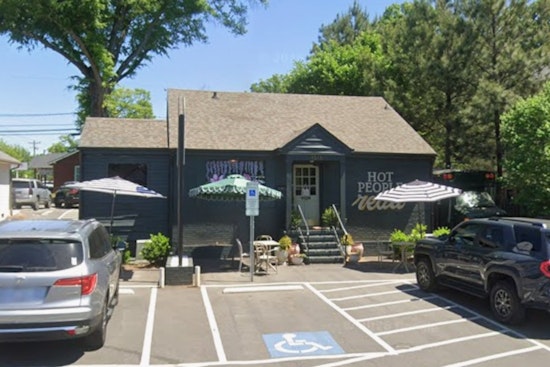 BookTok Brings Charlotte Crowds To Trope Bookshop Events