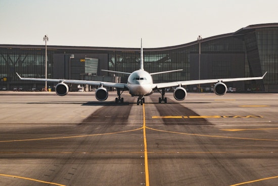 Bosnia-Bound St. Louis Flyers Say Their Travel Agent Vanished Before Takeoff