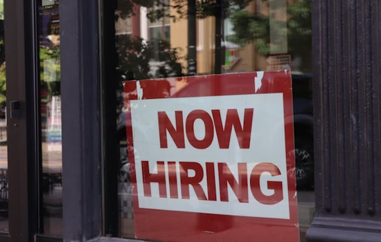 Bosses Post Near Two-Year High in Open Jobs but Hold Back on Hiring
