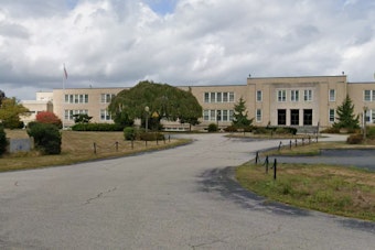 Boston Developer Moves In on Long-Empty Kingston School Campus