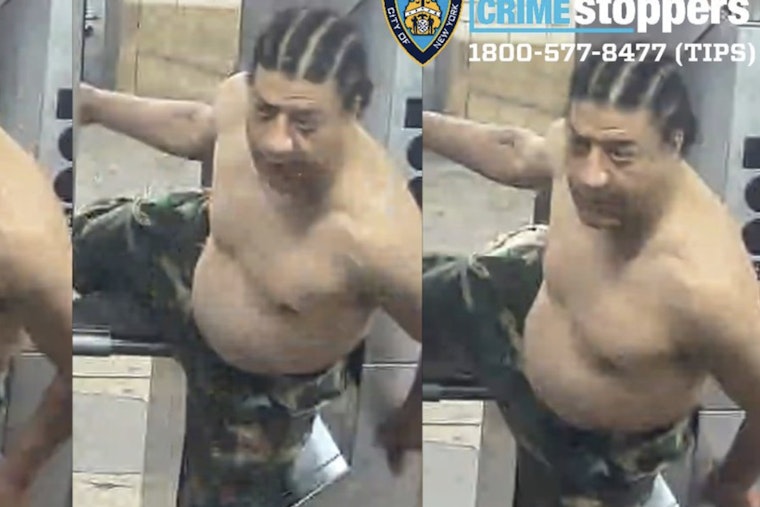 Bottle Attack Outside Manhattan Municipal Building Spurs Police Manhunt