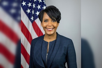 Bottoms Dares Jackson To Step Onstage In Georgia Debate Triple-Header