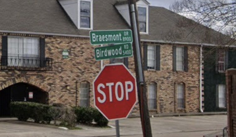 Braesmont Brawl Young Man Gunned Down Outside Houston Corner Store