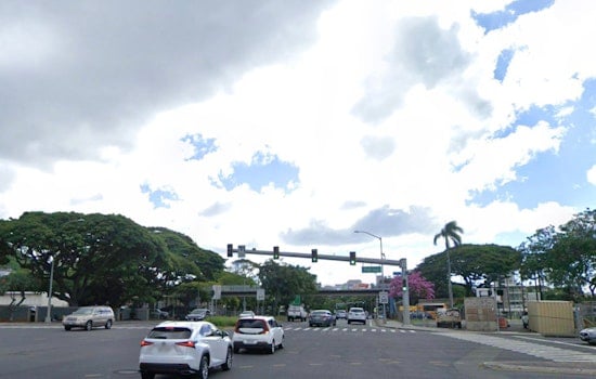 Breezy Honolulu Braces As Big South Swell Lines Up For Weekend