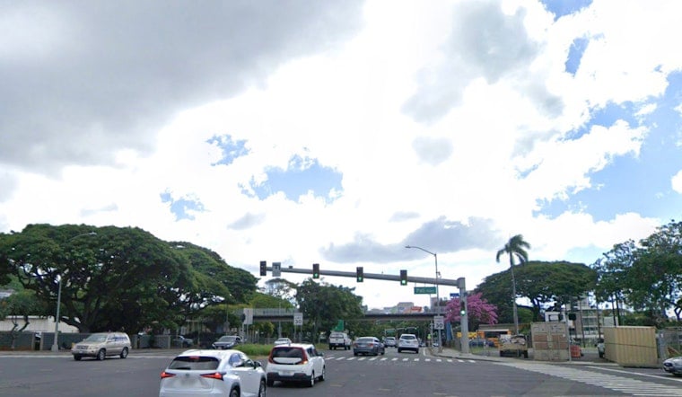 Breezy Honolulu Braces As Big South Swell Lines Up For Weekend