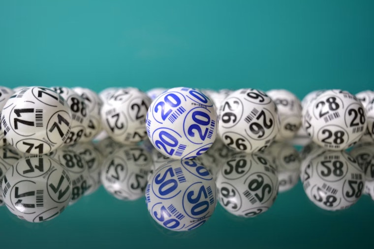 Brighton 7-Eleven Scores $100K Lotto Hit, But Where’s The Winner?