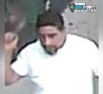 Bronx Cops Hunt Subway Groper After 170th St Butt-Grab