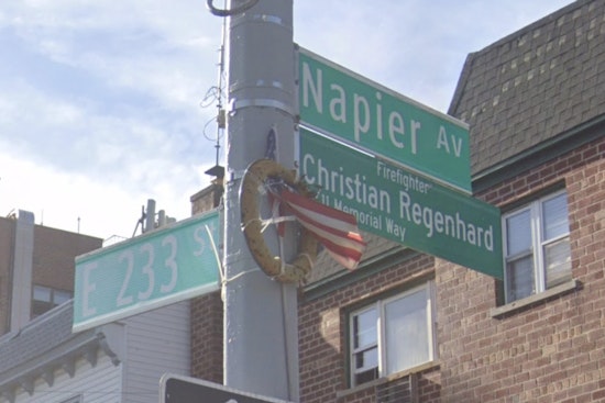 Bronx Corner Crater Has Woodlawn Drivers Swerving at Napier and E. 233rd