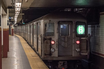 Bronx Subway Chaos Near Parkchester As Teen Shot, Teen Stabbed Steps From 6 Train